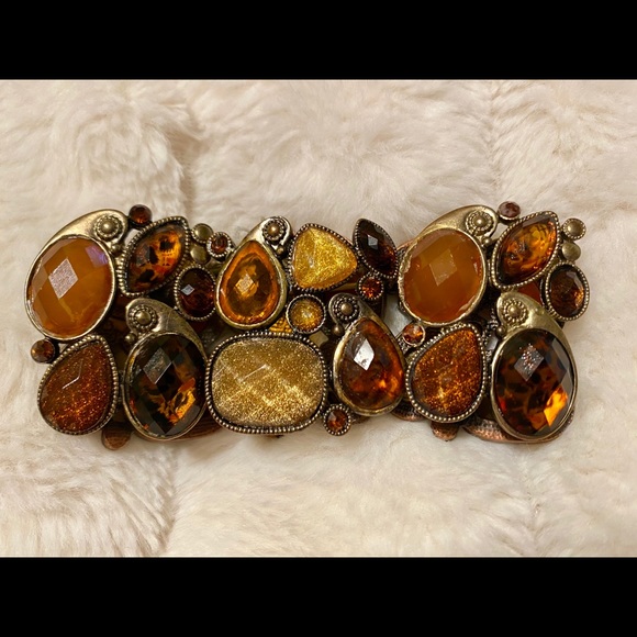 Sparkly Stone Earrings & Bracelet - Picture 5 of 8